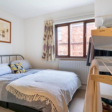 Pass The Keys Stunning 3 Bedroom Apt Leafy South Belfast With Lots Nearby Exterior foto